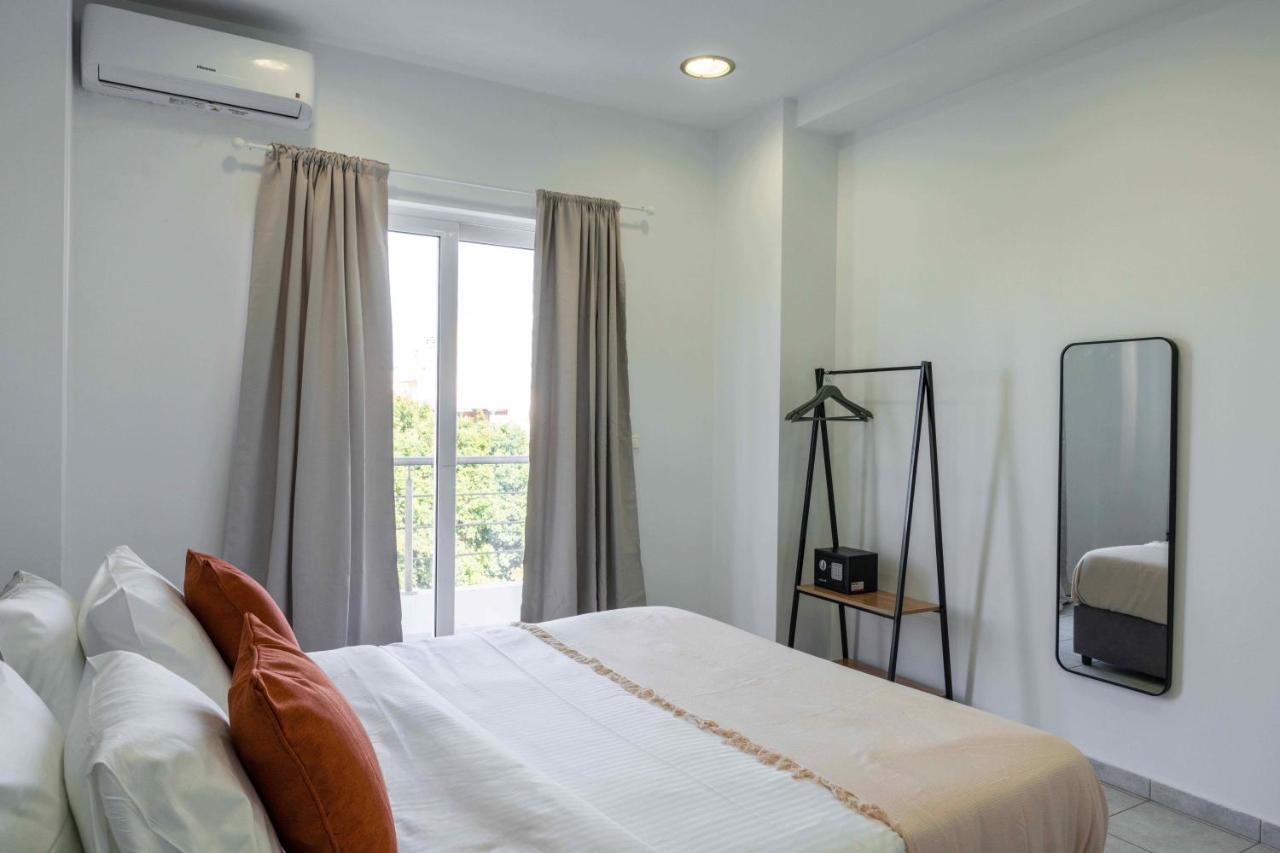 Phaedrus Living: View Flat * Iraklion