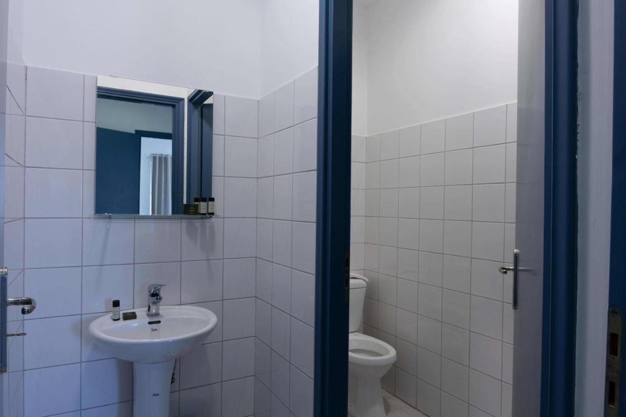 Phaedrus Living: View Flat *